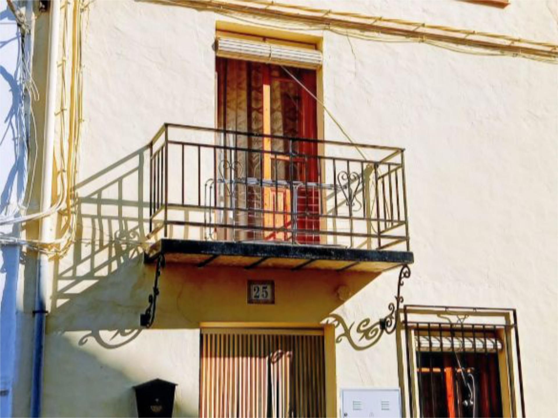 Terrassa de Casa adosada en venda en Santa Cruz del Comercio amb Terrassa, Traster i Moblat