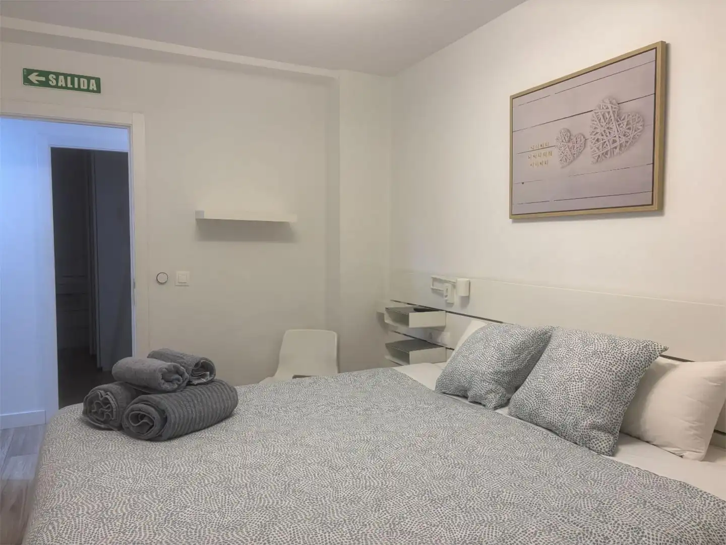 Flat for sale in Calle Mayor, 46, Casco Antiguo Bedroom of Flat for sale in Pamplona / Iruña with Balcony
