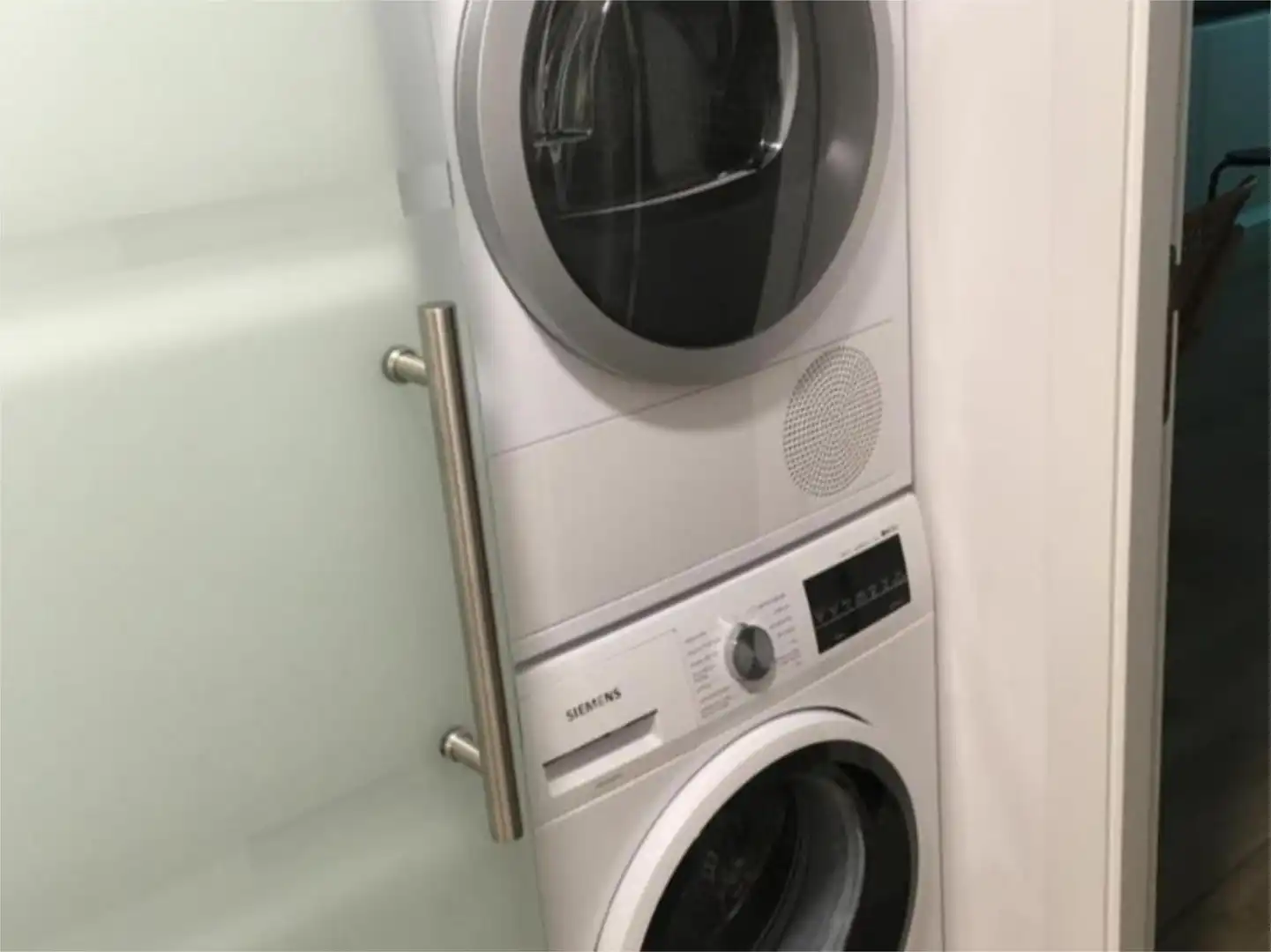Flat for sale in Calle Mayor, 46, Casco Antiguo Bathroom of Flat for sale in Pamplona / Iruña with Balcony