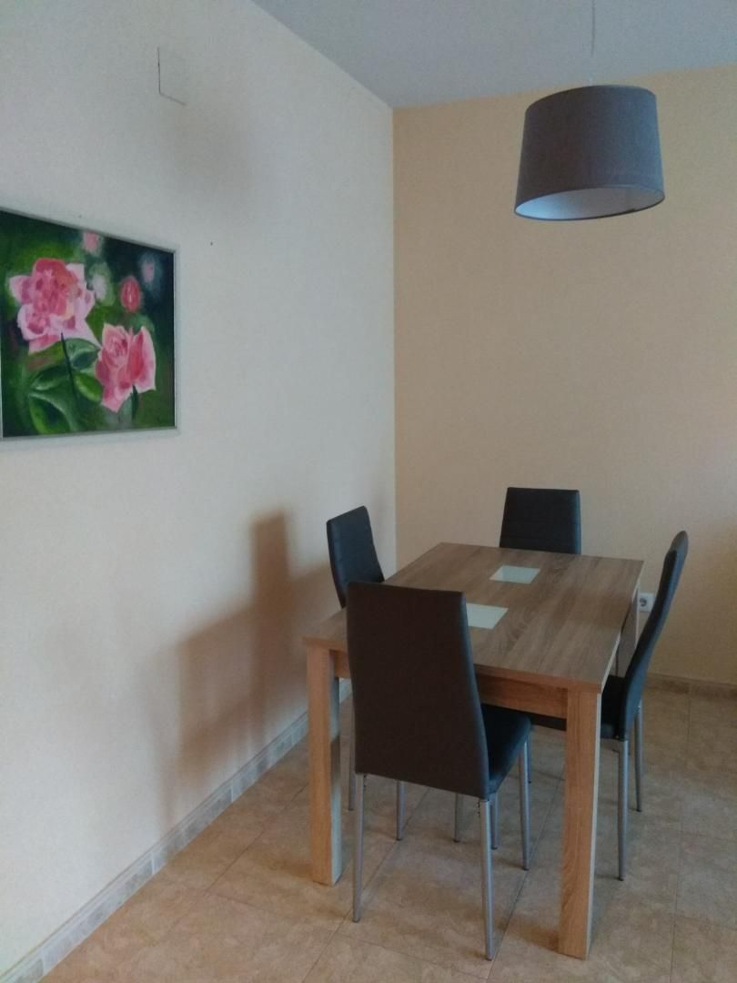 Comedor de Piso de alquiler en Plasencia con Aire acondicionado, Calefacción y Terraza