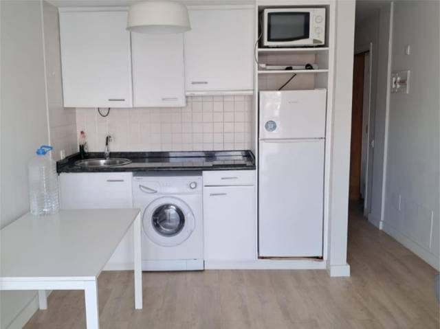 Piso en Alquiler en Calle Mallorquin, 22 en El Cotillo