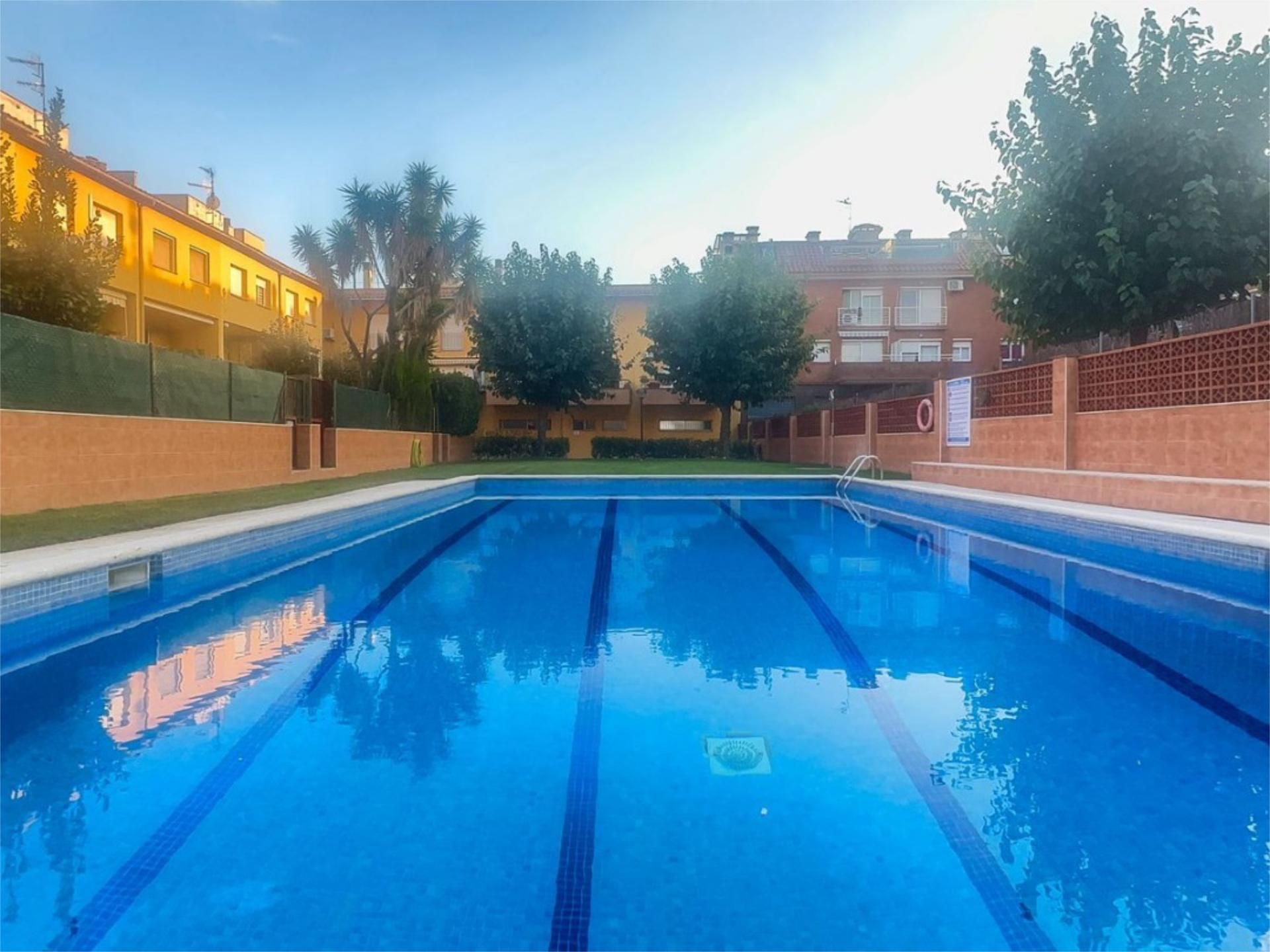 Swimming pool of Flat for sale in Palafolls  with Air Conditioner, Swimming Pool and Balcony
