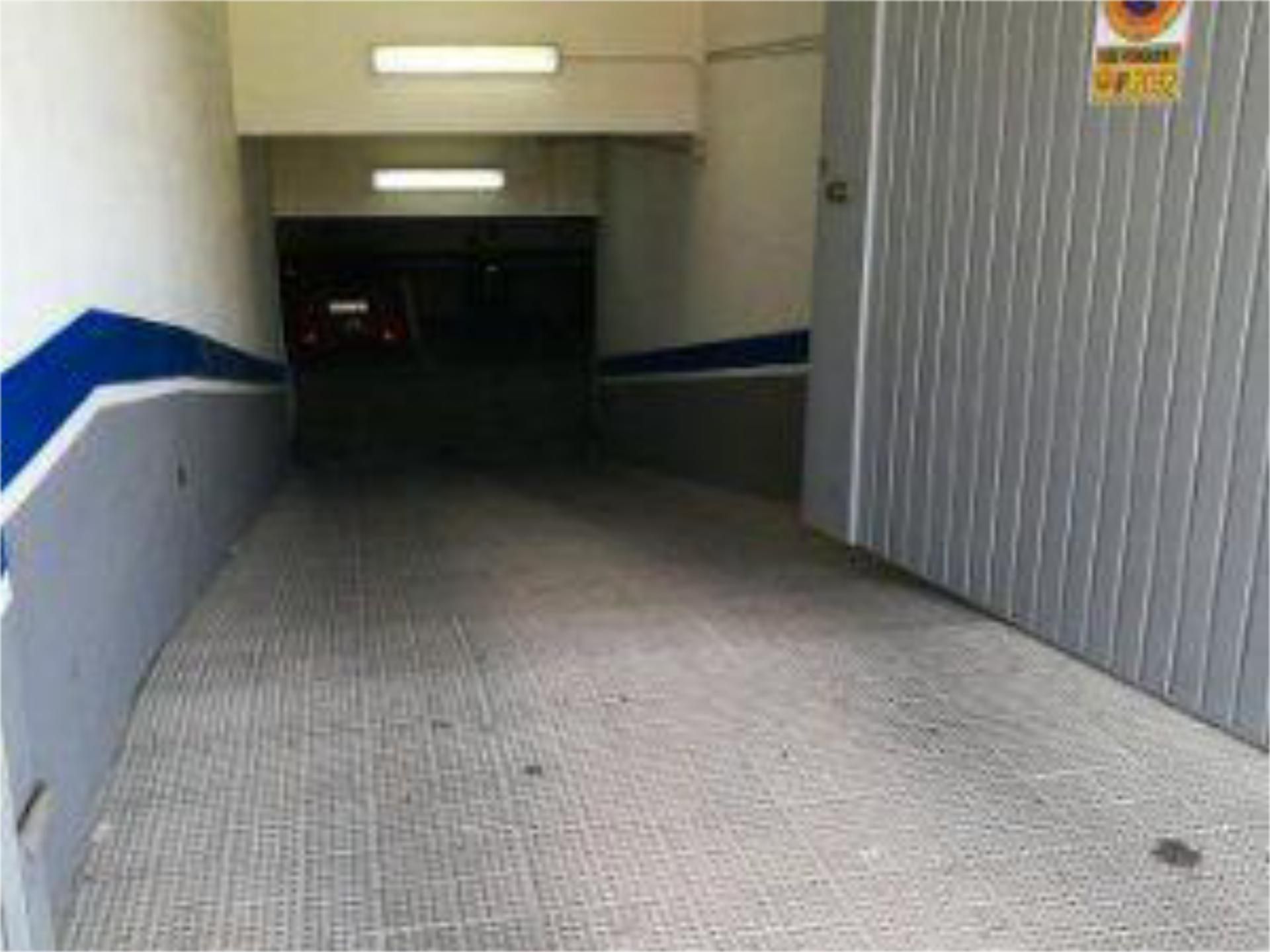 Parking de Garaje de alquiler en Coria del Río