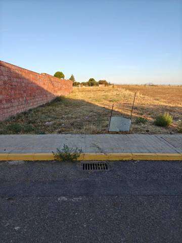 Terreno en Venta en Calle Sevilla, 13 en Los Santos de Maimona