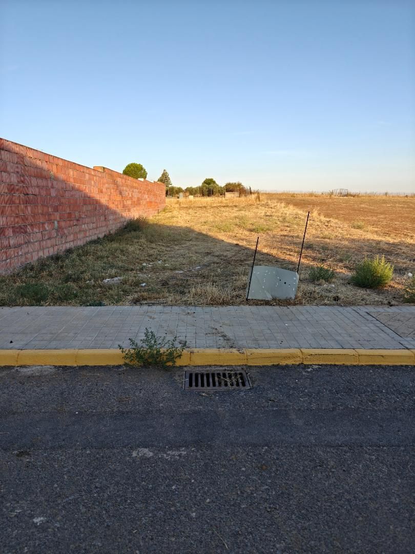 Land for sale in Los Santos de Maimona