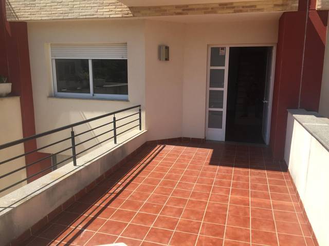 Casa adosada en Alquiler en Carrer de l'Alcoià, 11 en Algemesí