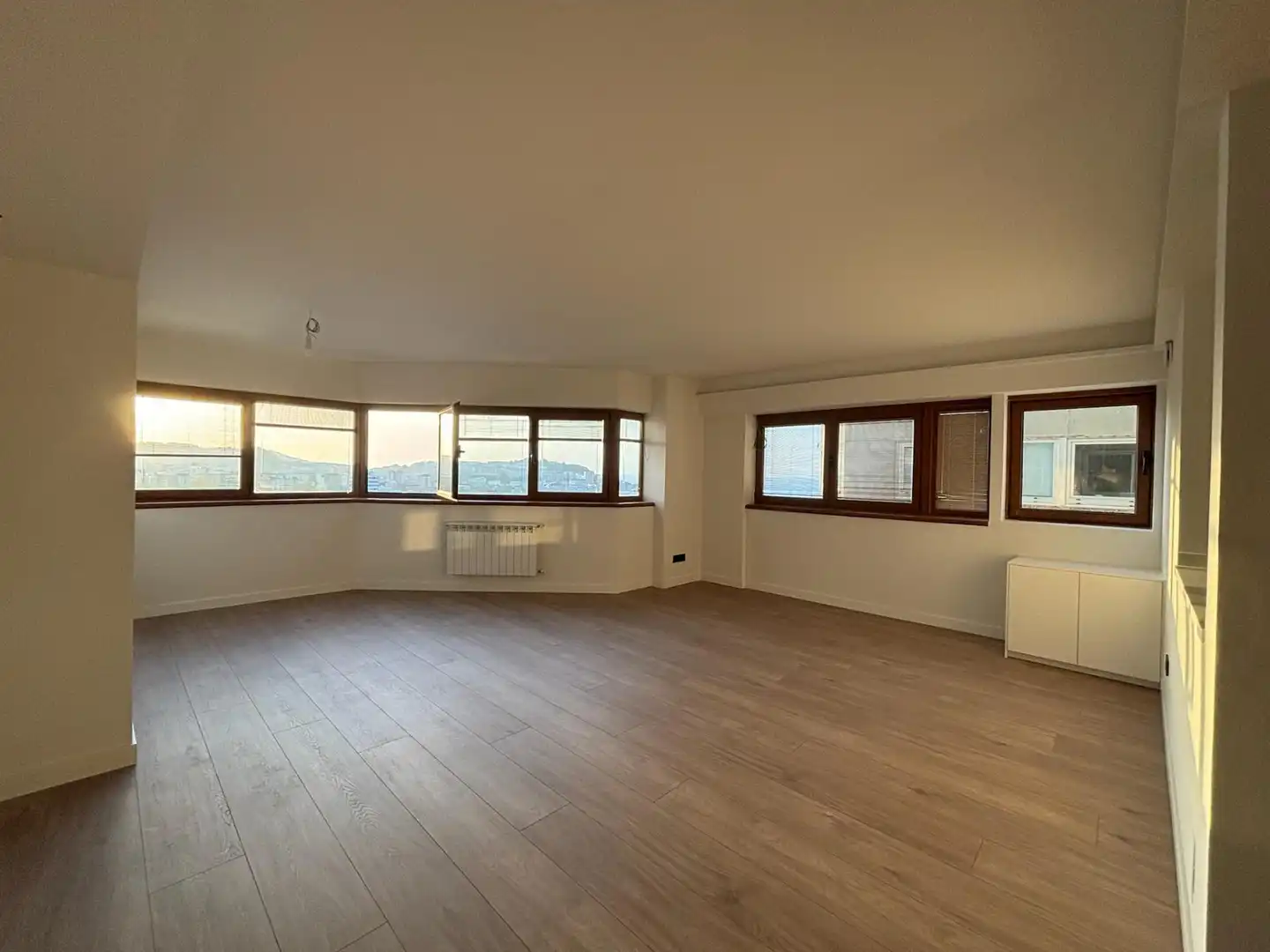 Pis en venda a Rúa Sinfónica de Galicia, 5, San Pablo - Juan Flórez Sala d'estar de Pis en venda en A Coruña Capital amb Calefacció, Parquet i Traster