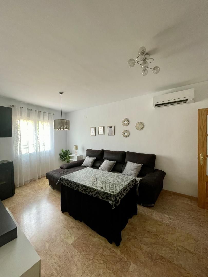 Living room of Flat to rent in Dúrcal  with Air Conditioner, Heating and Storage room