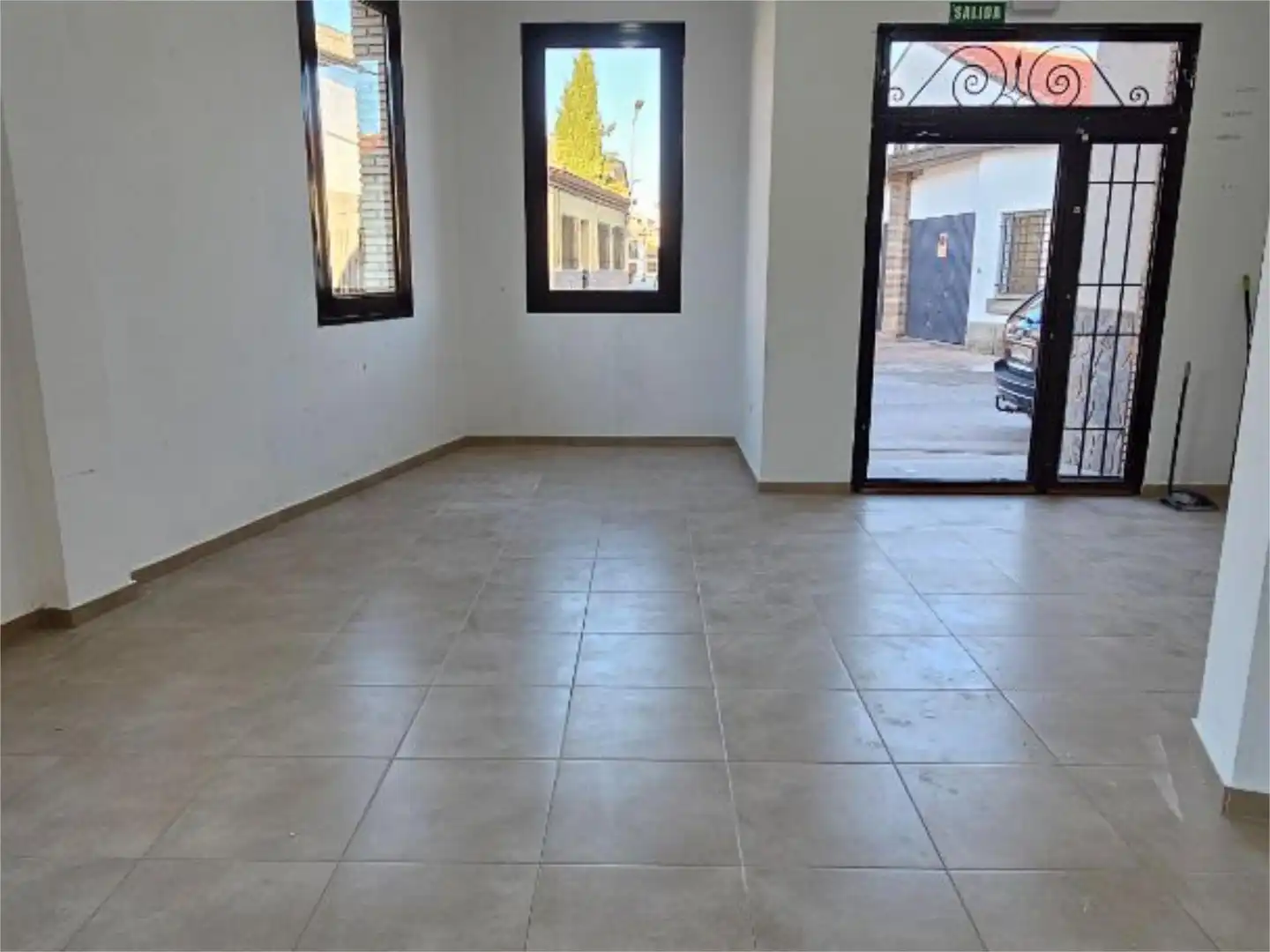 Commercial properties for rent in Travesía Talavera, 9, Cebolla Commercial properties for rent in Cebolla with Air Conditioner and Heating