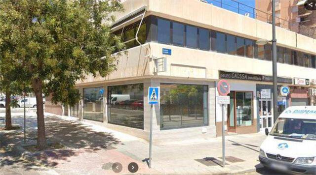 Local comercial en Alquiler en Carranque - Haza Cuevas