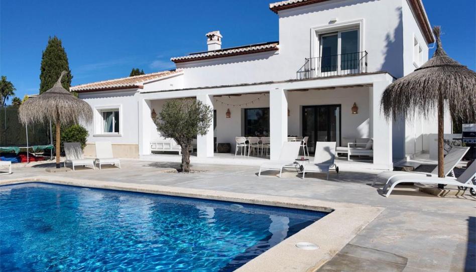 Piso en venta en Carrer de L'oroneta, 11, La Granadella - Costa Nova, Alicante - imagen 1 Foto 1 de Piso en venta en Carrer de L'oroneta, 11, La Granadella - Costa Nova, Alicante