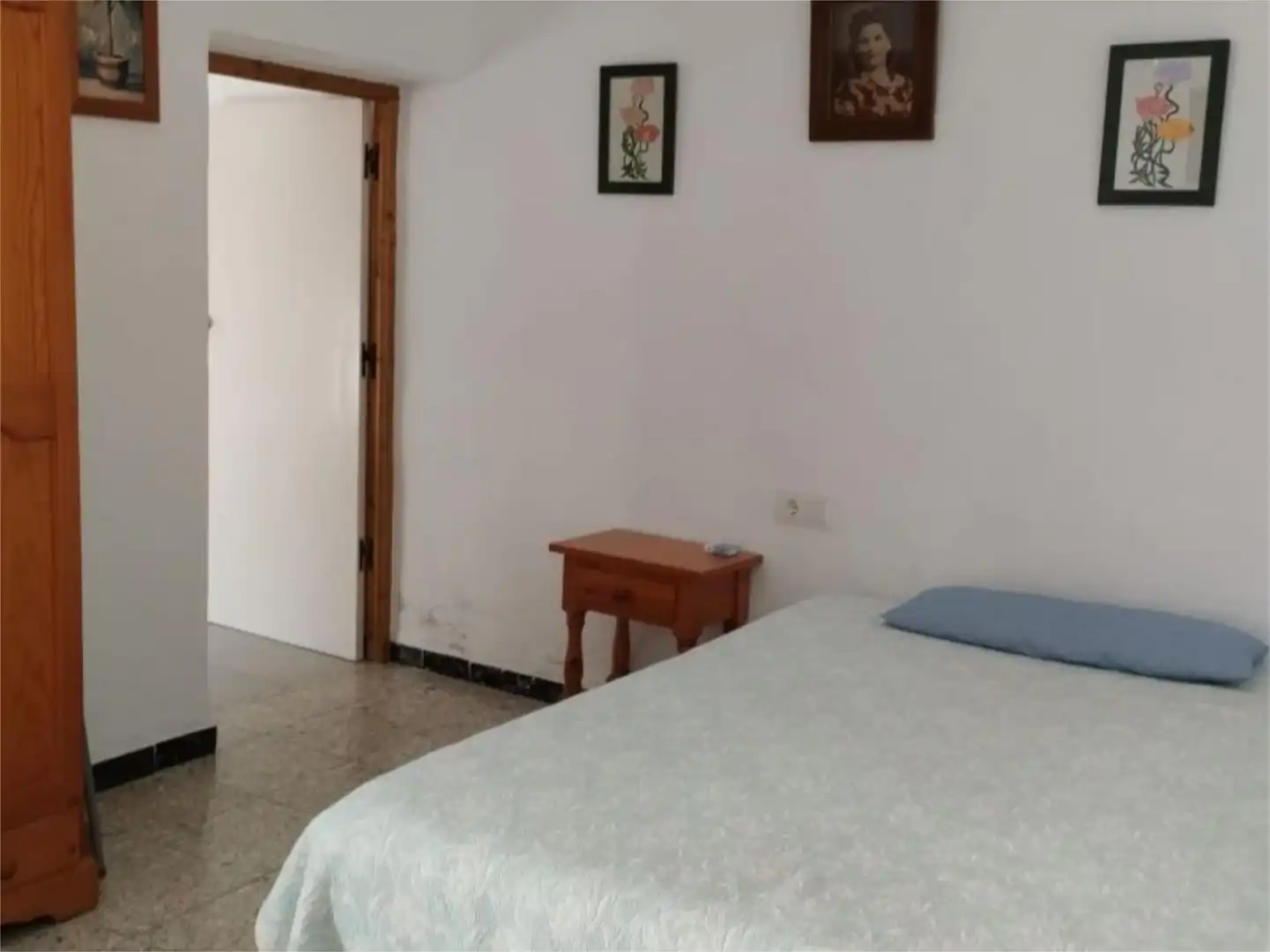 Casa adosada en venda a Calle Malaga, 19, Carratraca Dormitori de Casa adosada en venda en Carratraca amb Jardí privat, Terrassa i Traster