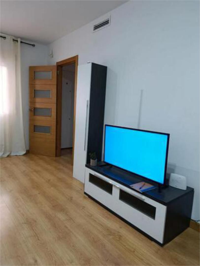 Sala de estar de Piso de alquiler en Baeza con Calefacción, Terraza y Piscina