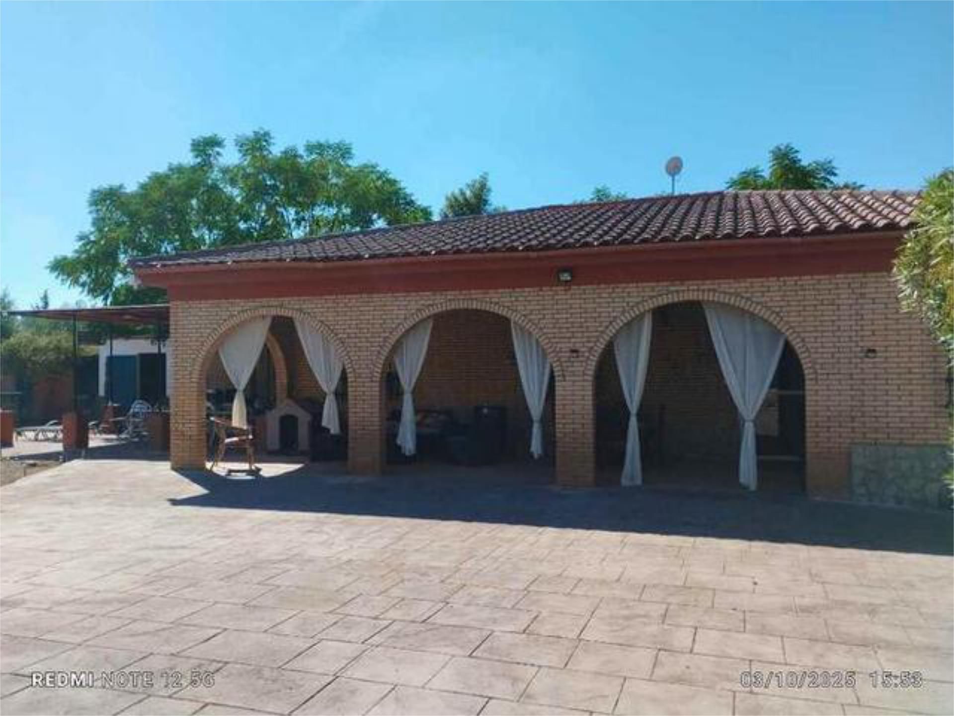 Terrassa de Casa adosada en venda en Carmona amb Jardí privat, Terrassa i Traster
