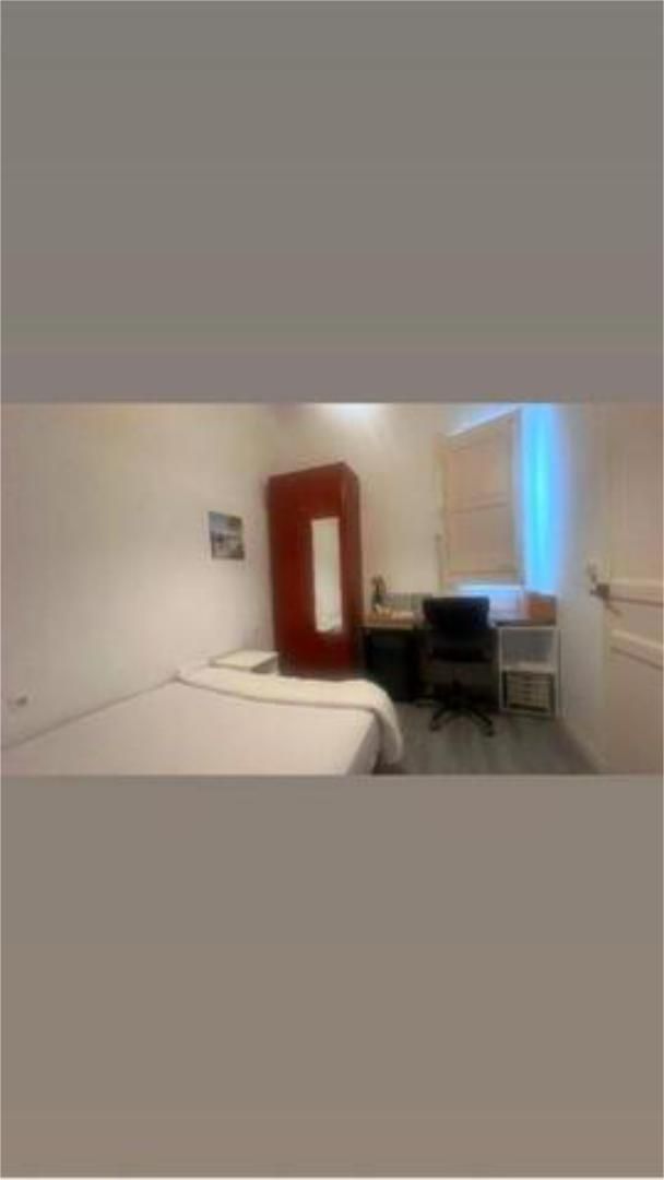 Dormitori de Casa o xalet de lloguer en  Barcelona Capital amb Jardí privat