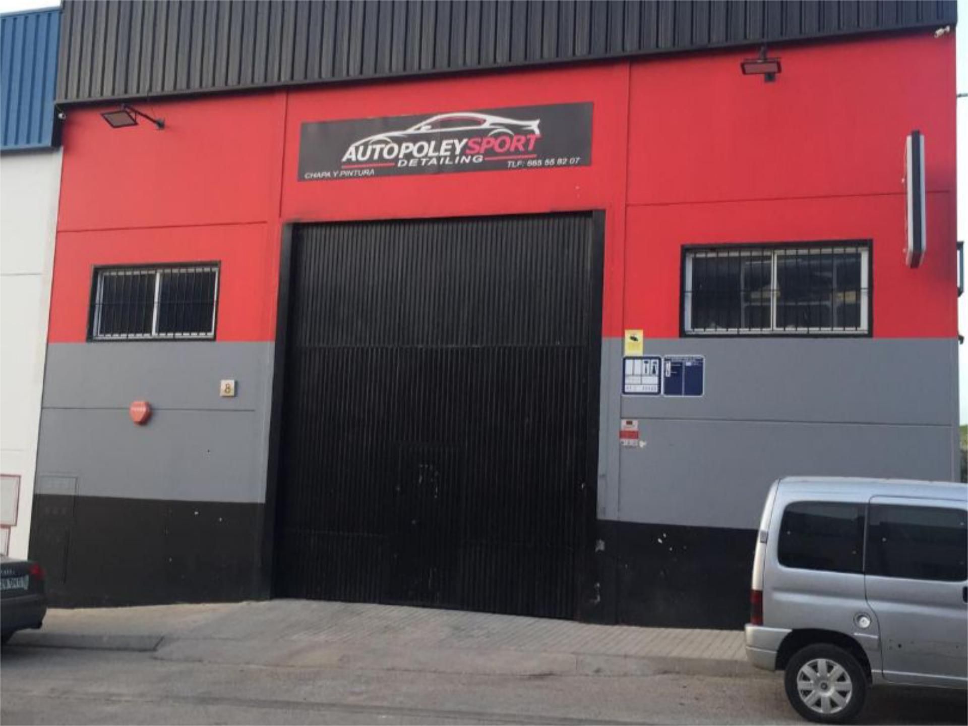 Aparcament de Nau industrial en venda en Montellano