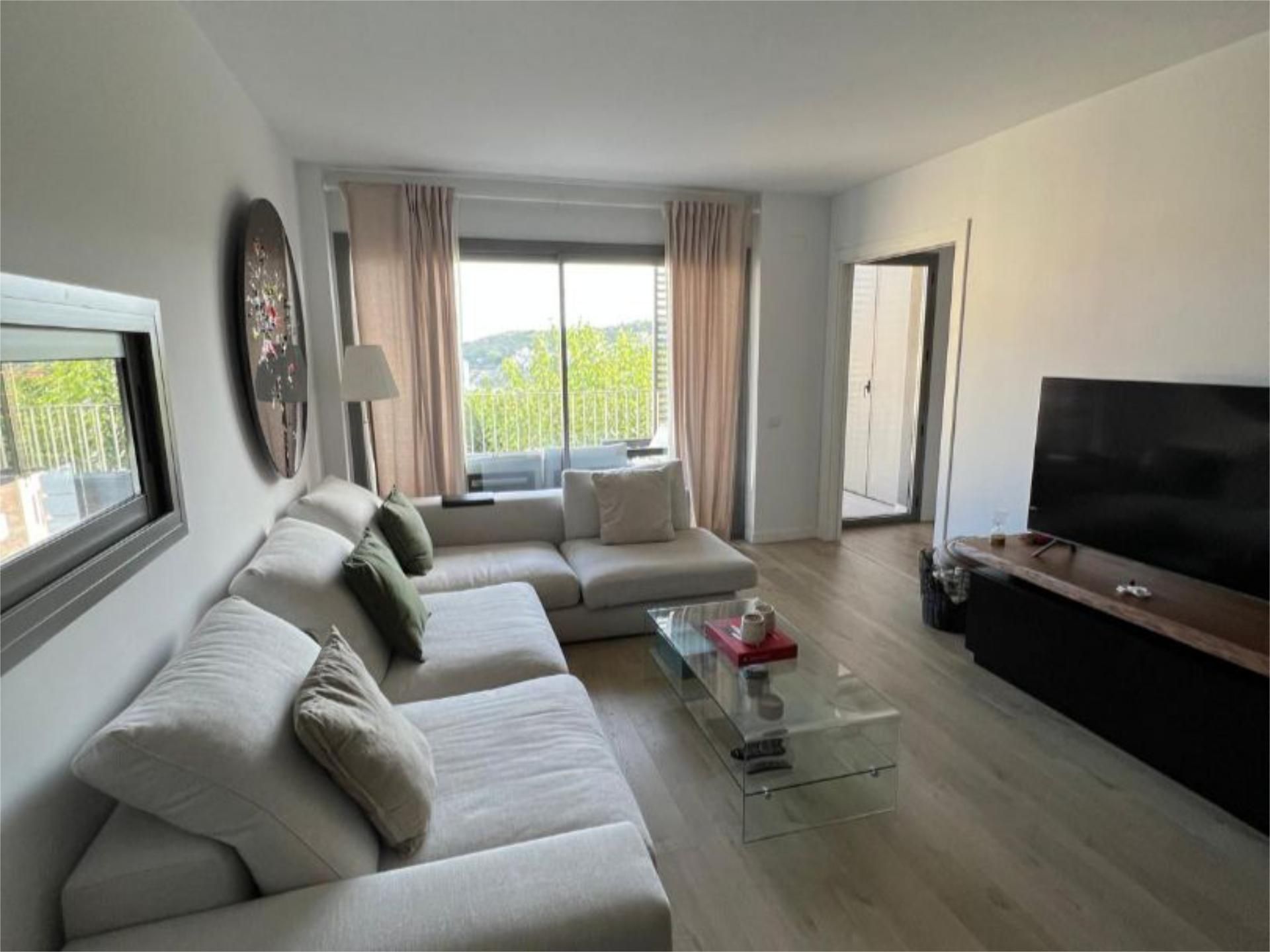 Living room of Flat for sale in Tiana  with Air Conditioner, Terrace and Balcony