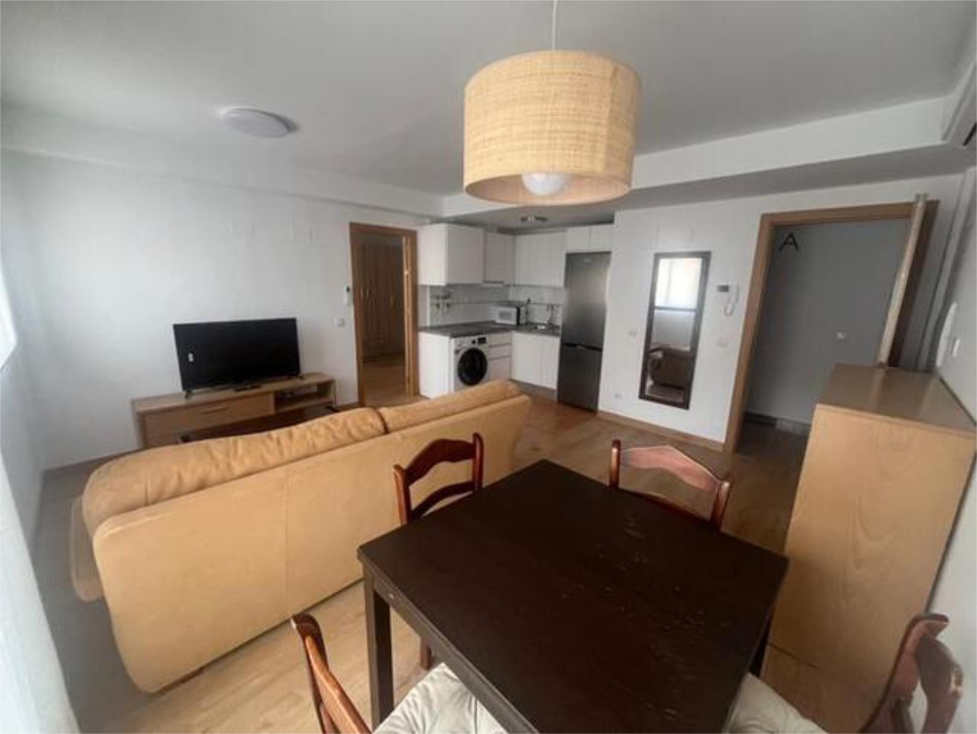 Sala de estar de Apartamento de alquiler en Linares con Calefacción y Amueblado