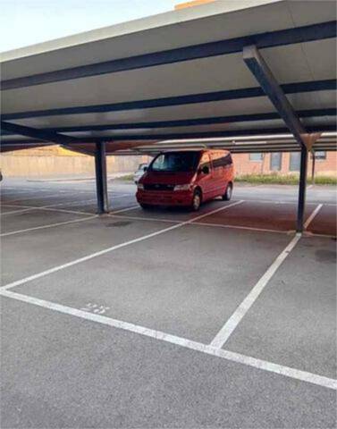 Garaje en Alquiler en La Estrella