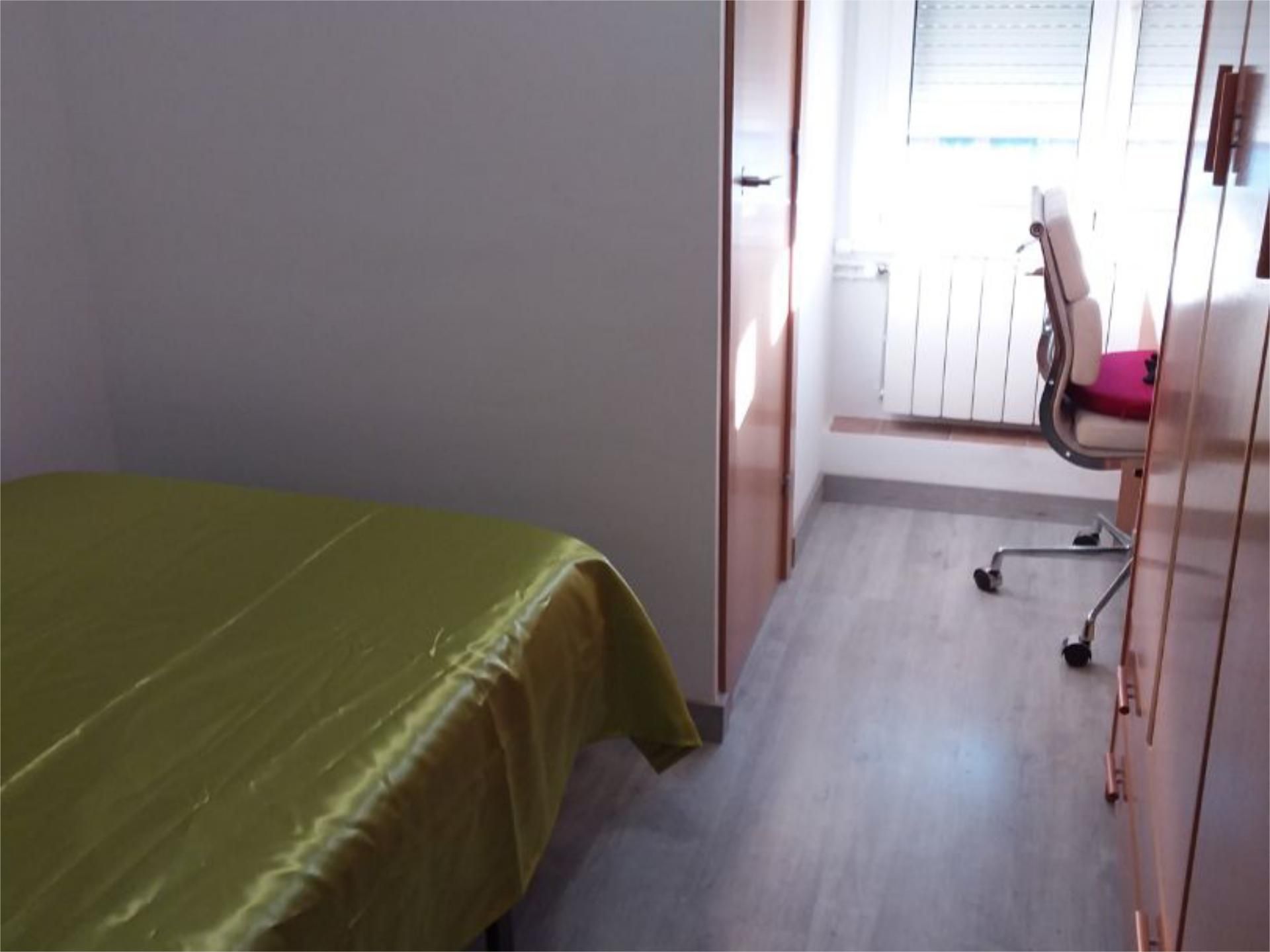Flat to share in Carrer J. Balmes, 9, Piera