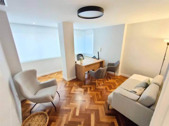 Oficina en Alquiler en Calle de Pedro Teixeira, 14 en Cuatro Caminos - Azca