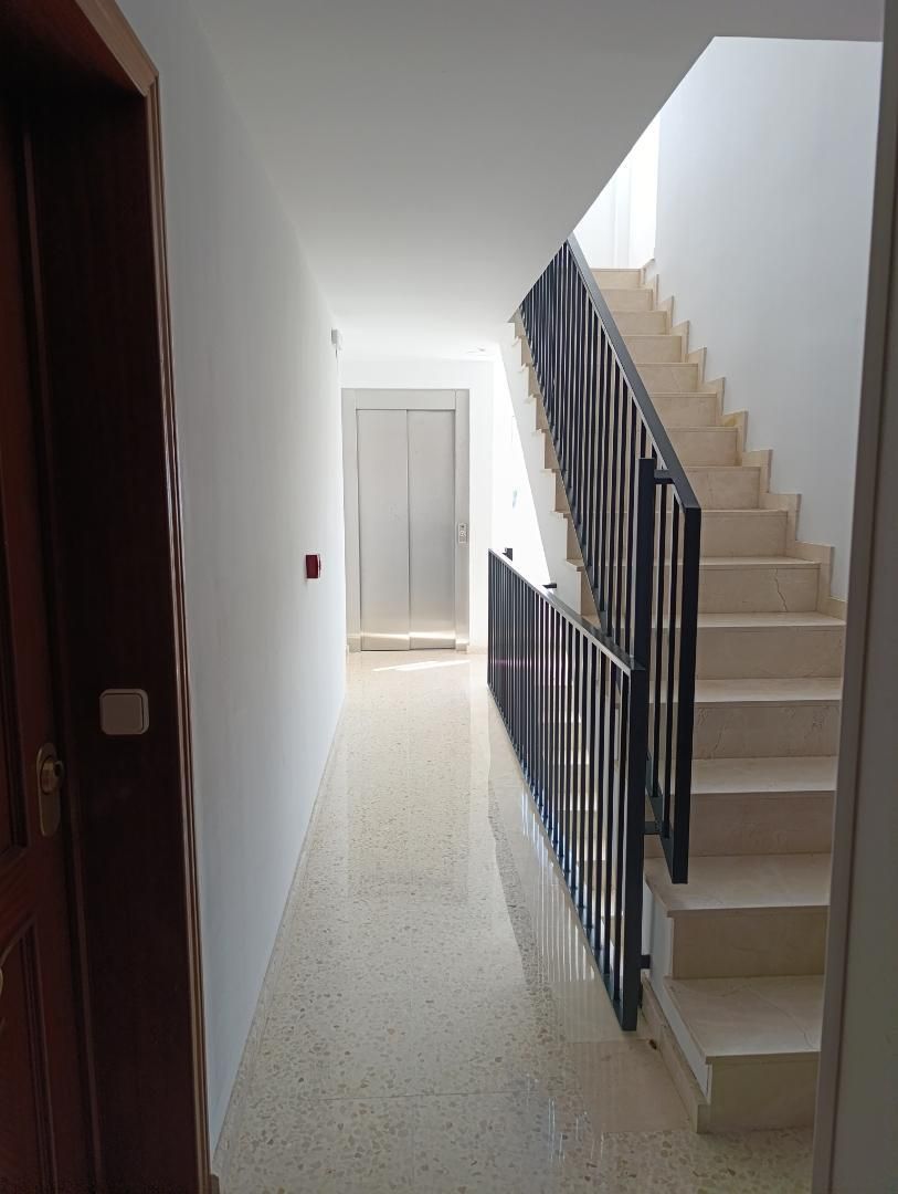 Flat for sale in  Sevilla Capital  with Air Conditioner and Terrace