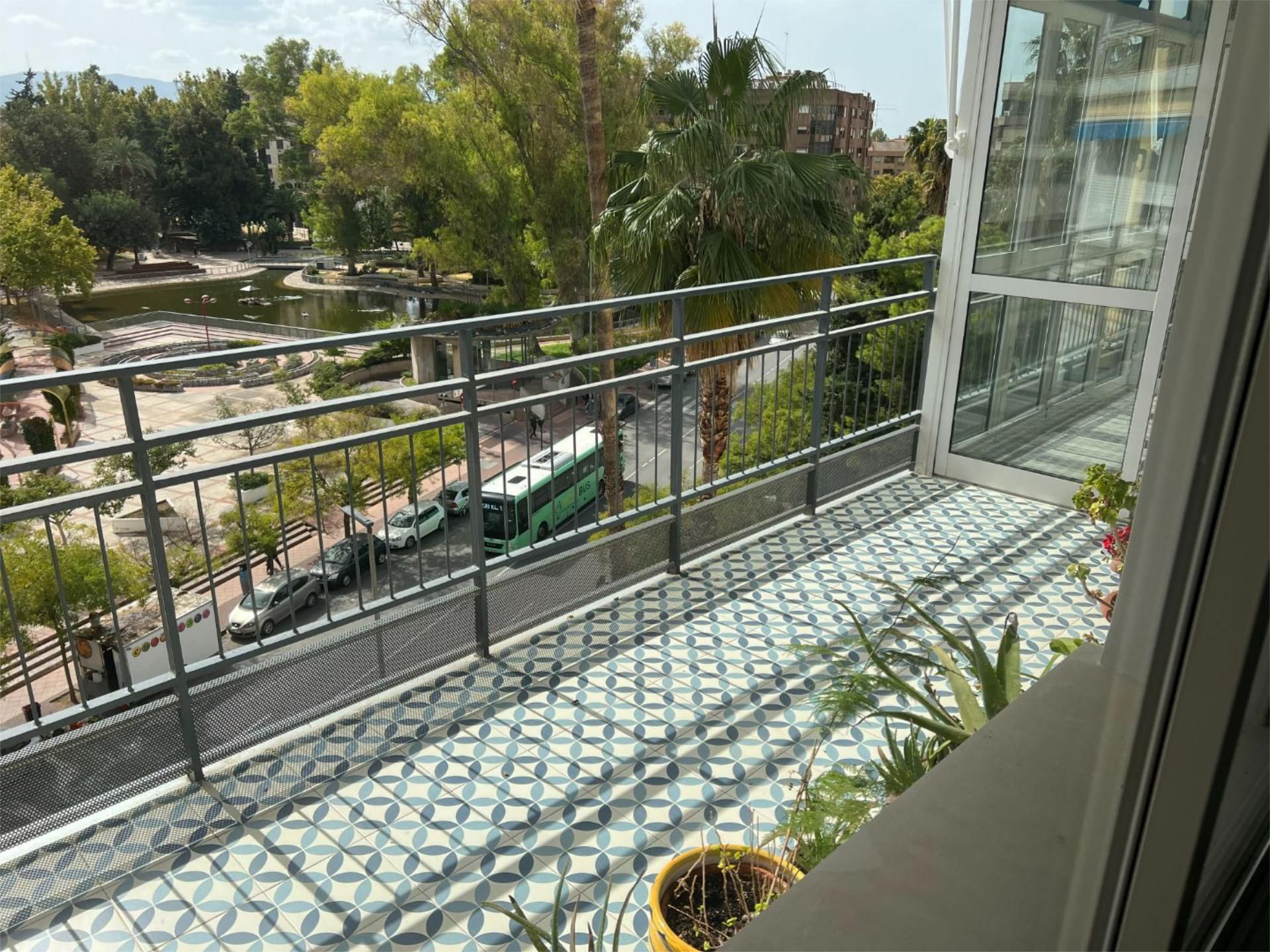 Terraza de Piso de alquiler en  Murcia Capital con Aire acondicionado, Calefacción y Parquet