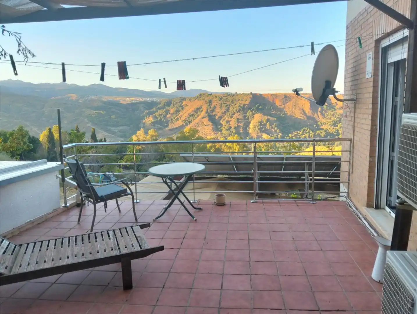 Casa o chalet en venta en Calle Cerro del Oro, 110, Cenes de la Vega Terraza de Casa o chalet en venta en Cenes de la Vega con Aire acondicionado, Calefacción y Jardín privado