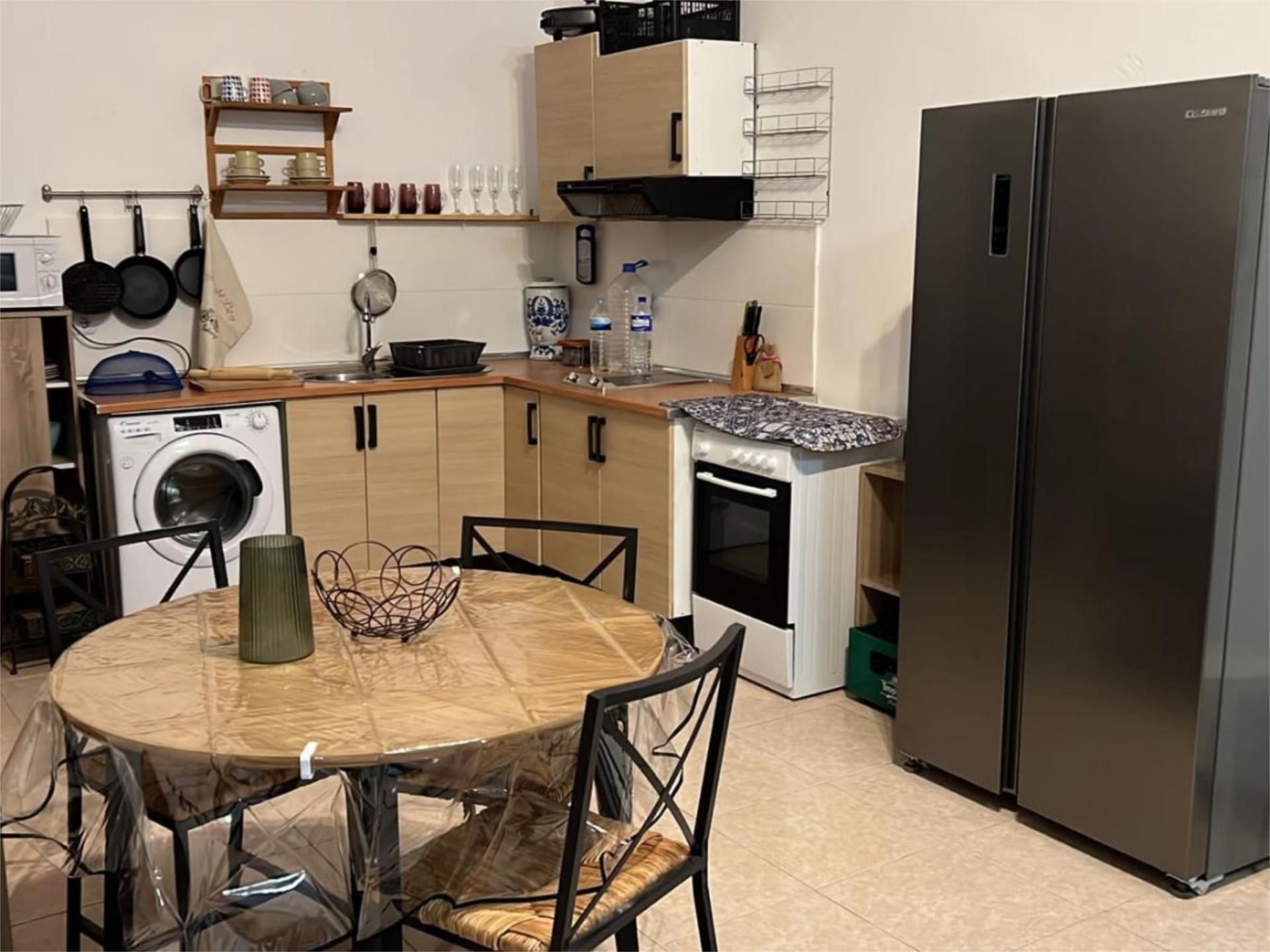 Cuina de Pis de lloguer en La Oliva amb Jardí privat