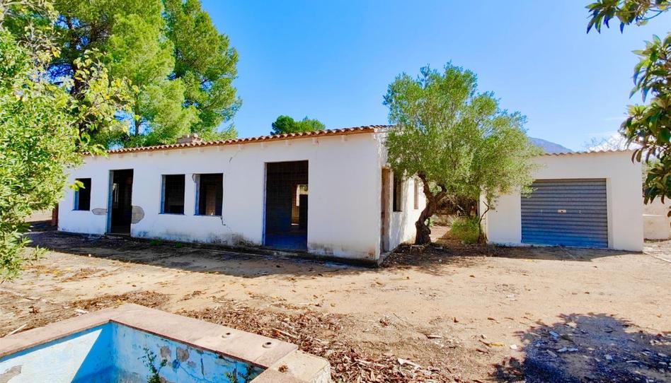 Foto 1 de Finca rústica en venda a Partida Petrosa, 10, Penàguila, Alicante