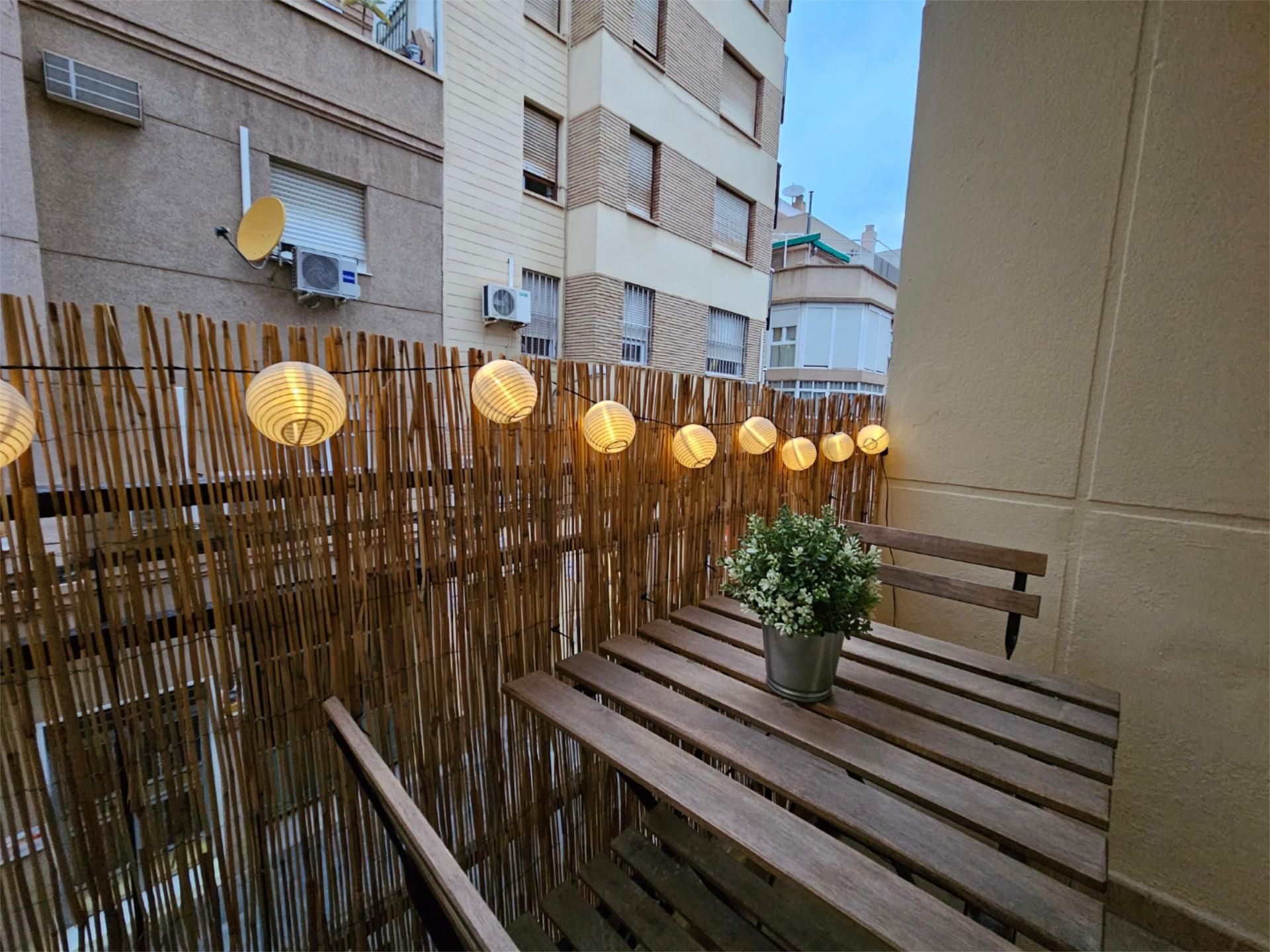 Terraza de Piso de alquiler en  Almería Capital con Aire acondicionado, Calefacción y Terraza