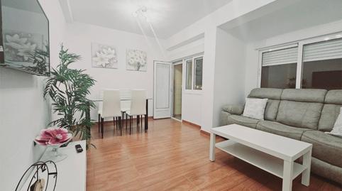 Foto 3 de Pis de lloguer a Avenida de Pablo Iglesias, 52, Plaza de Toros - Santa Rita,  Almería Capital