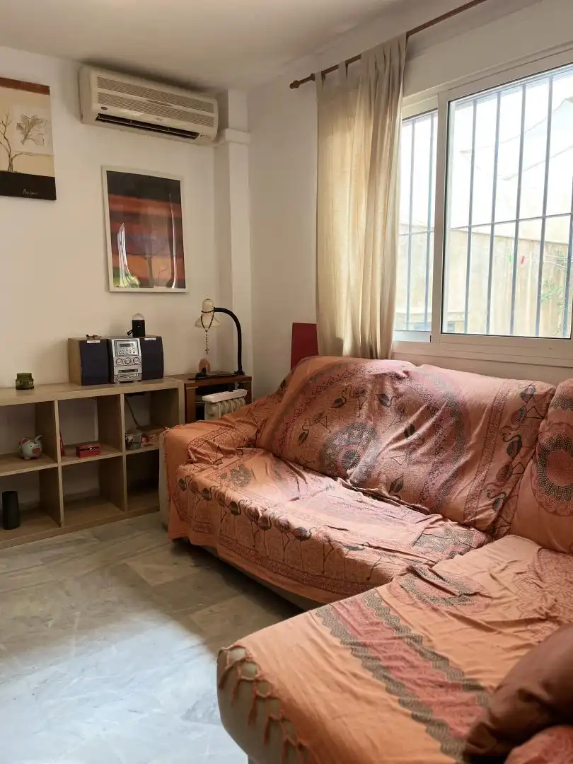 Apartament en venda a Calle Amargura, 26, Conde de Ureña Sala d'estar de Apartament en venda en Málaga Capital amb Aire condicionat