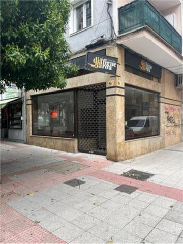 Local comercial en Alquiler en Garrido Sur