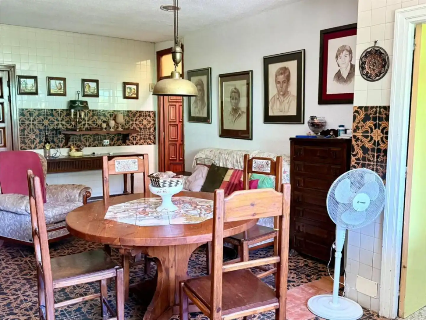 Dining room of Houses for sale in Pozuelo de Alarcón  with Air Conditioner, Heating and Private garden