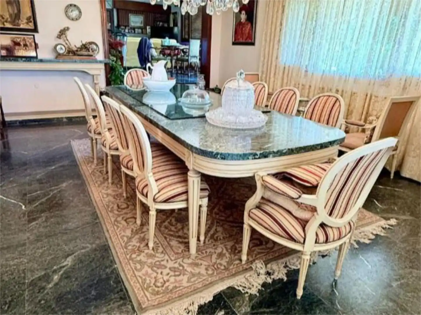 Dining room of Houses for sale in Pozuelo de Alarcón  with Air Conditioner, Heating and Private garden