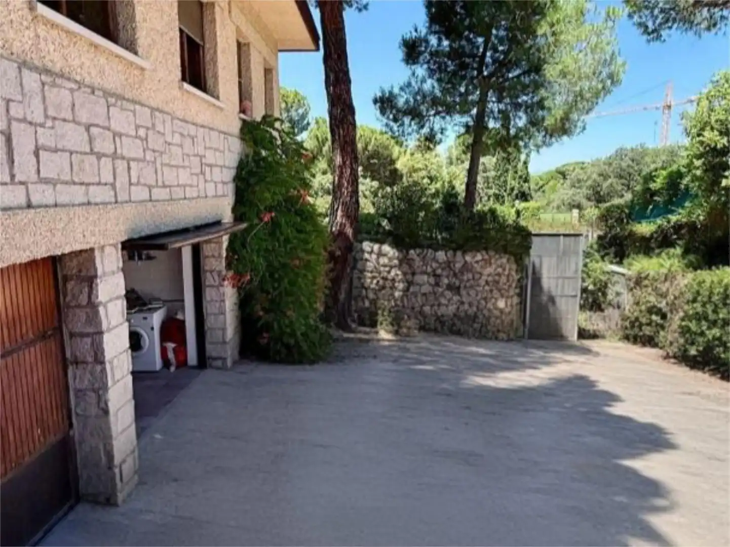 Garden of Houses for sale in Pozuelo de Alarcón  with Air Conditioner, Heating and Private garden