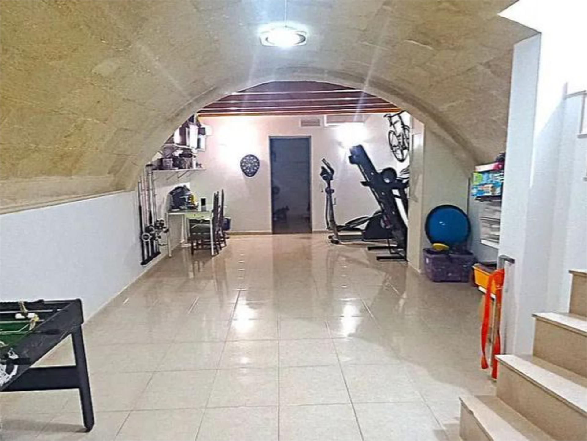 Planta baja for sale in Maó  with Air Conditioner