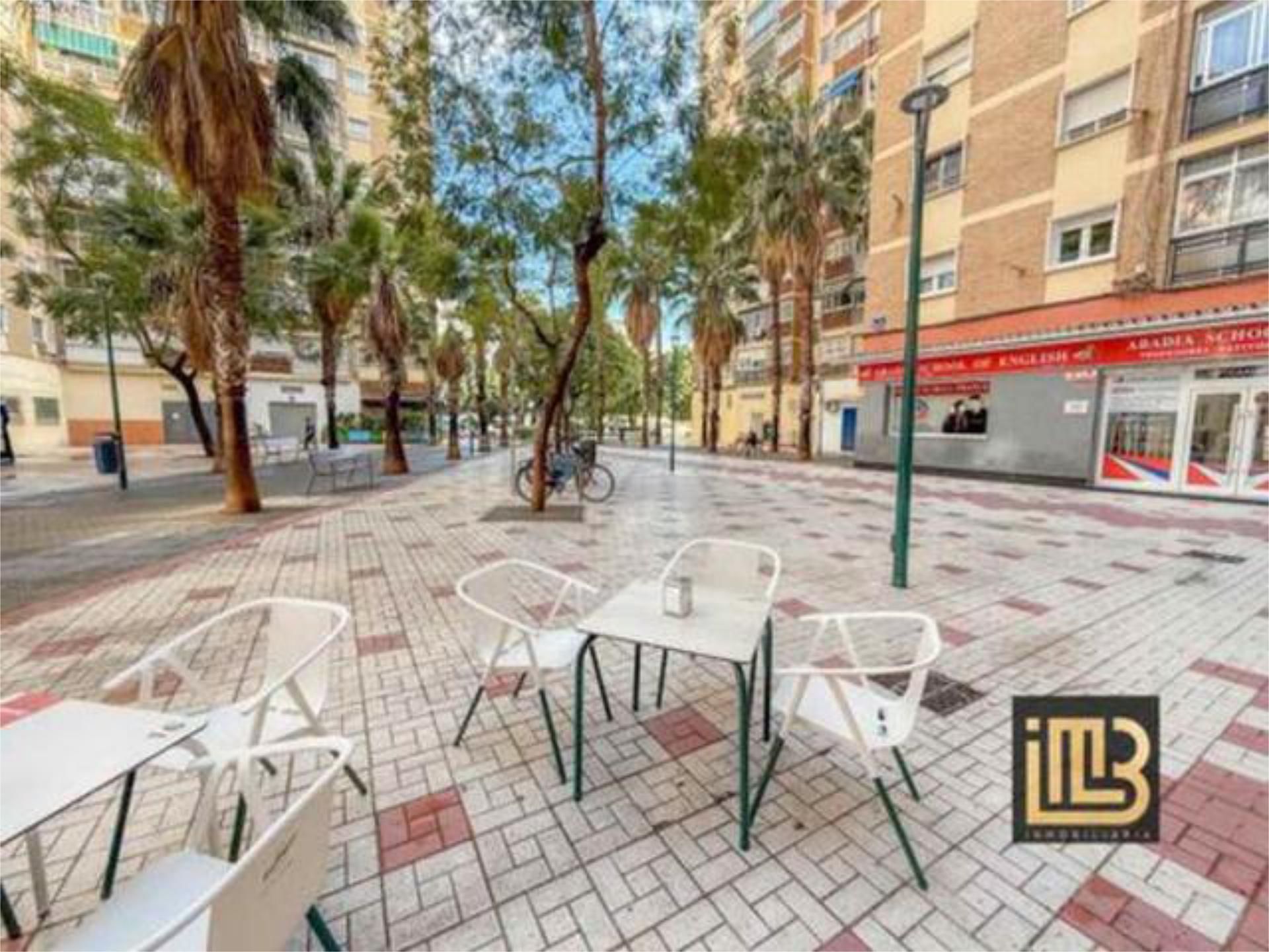 Vista exterior de Piso en venta en Málaga Capital con Calefacción, Terraza y Amueblado