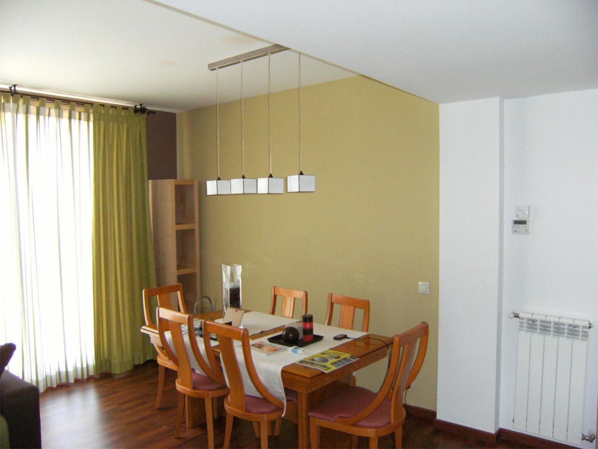 Menjador de Loft de lloguer en Tres Cantos amb Aire condicionat, Calefacció i Parquet