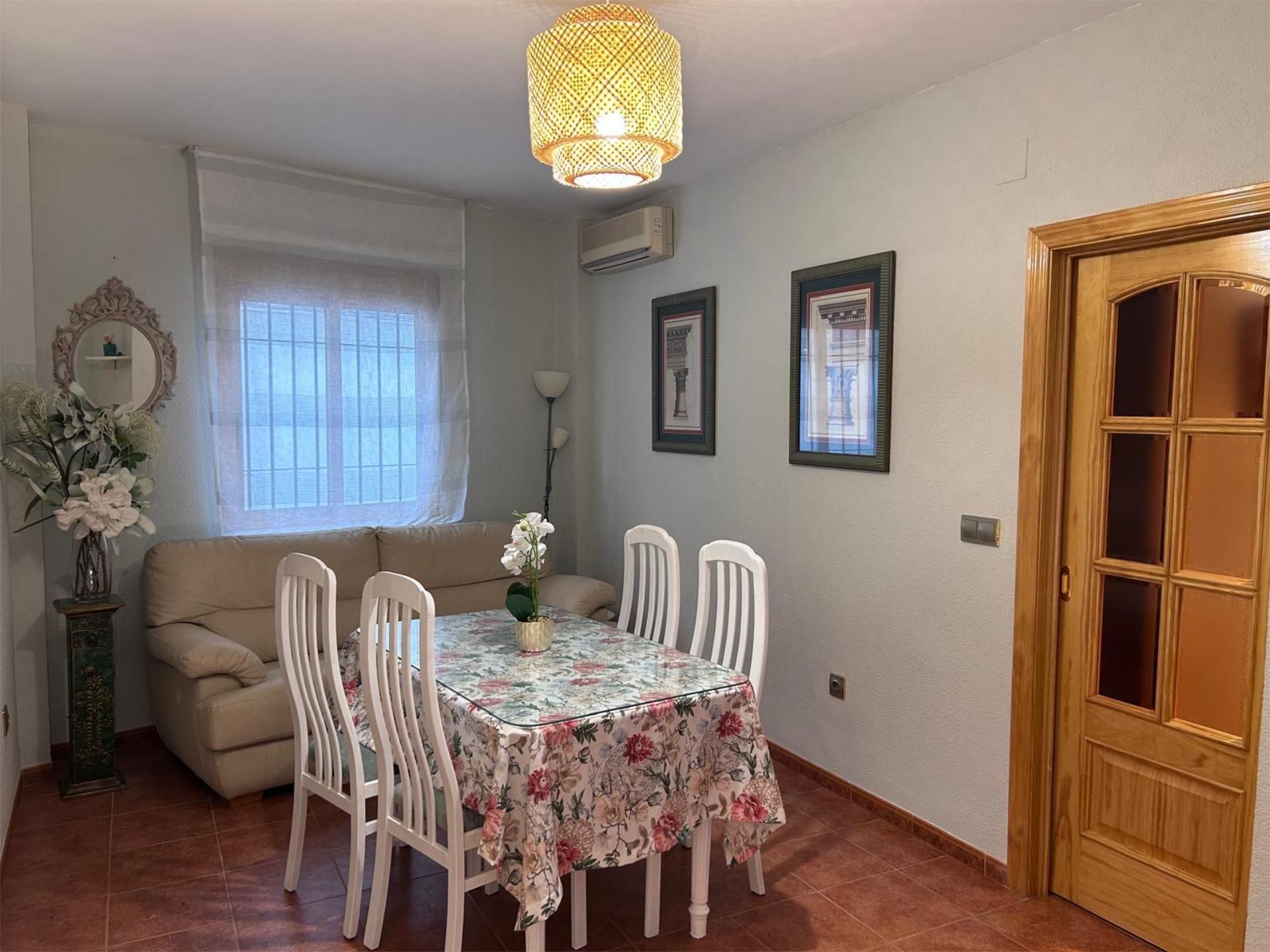Dining room of Flat to rent in  Córdoba Capital  with Air Conditioner, Heating and Furnished