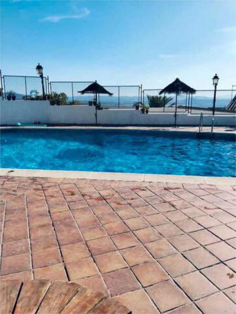 Piscina de Apartament de lloguer en  Granada Capital amb Calefacció, Terrassa i Piscina