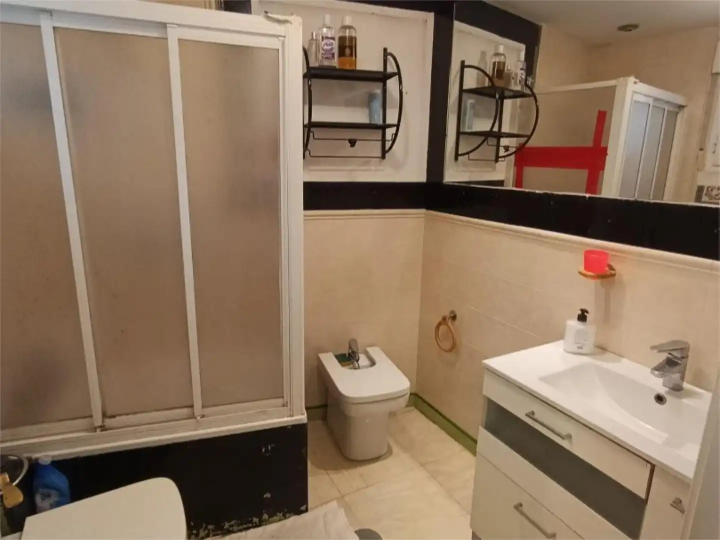 Piso en venta en Calle Noria, 1, Lobres Baño de Piso en venta en Salobreña con Aire acondicionado, Calefacción y Trastero
