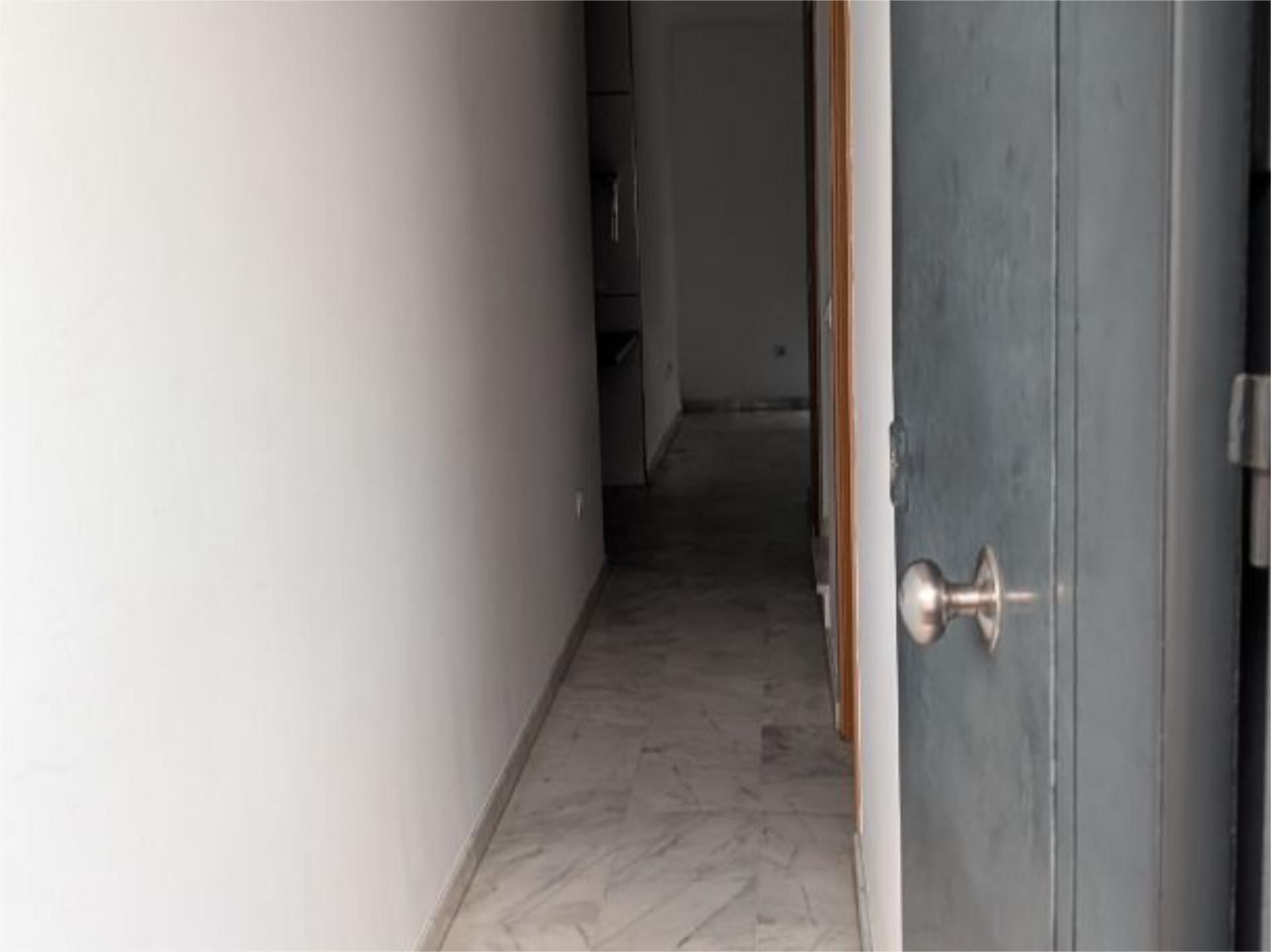Flat for sale in Espartinas  with Air Conditioner, Terrace and Furnished