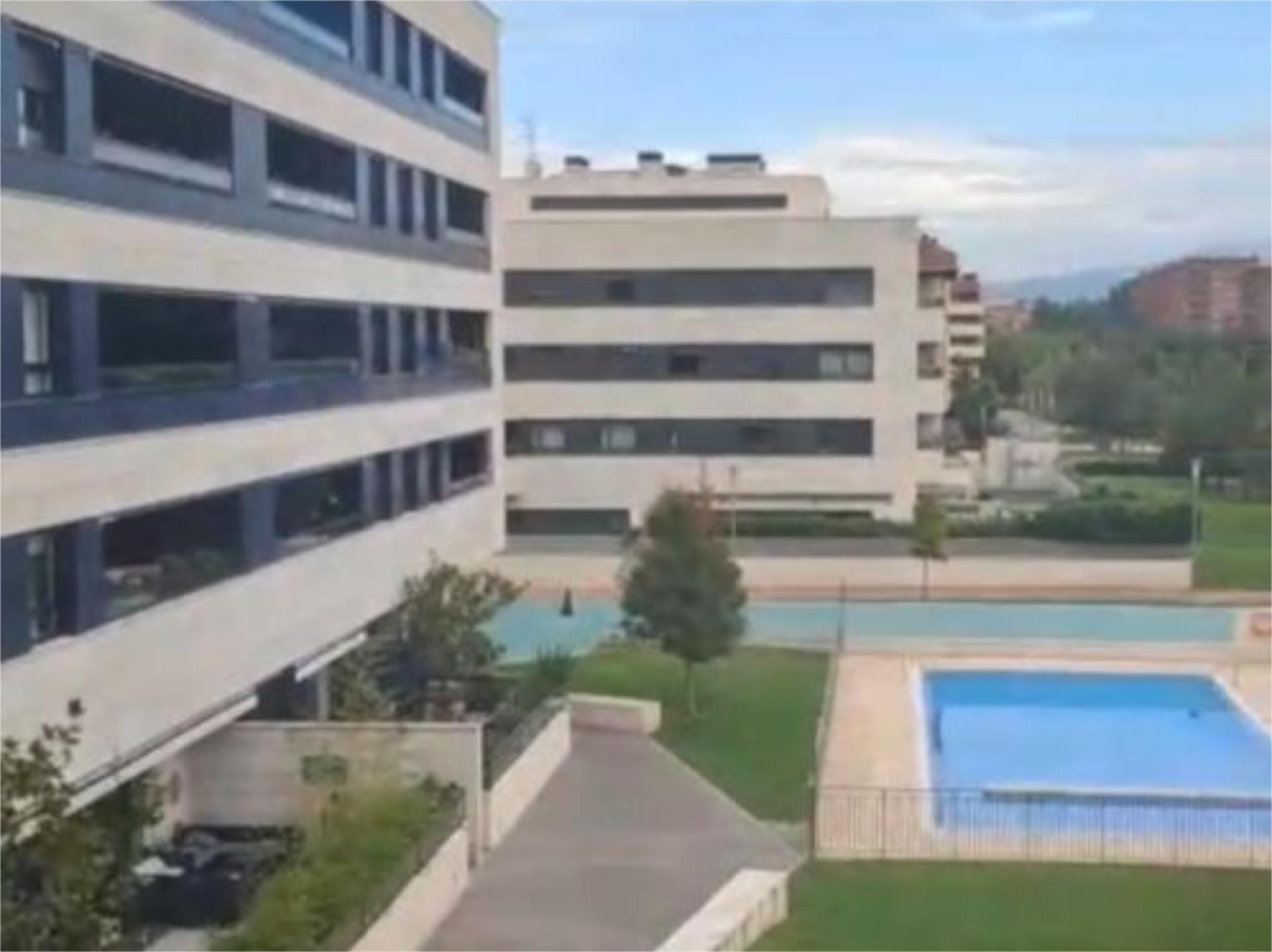 Piscina de Pis de lloguer en  Logroño