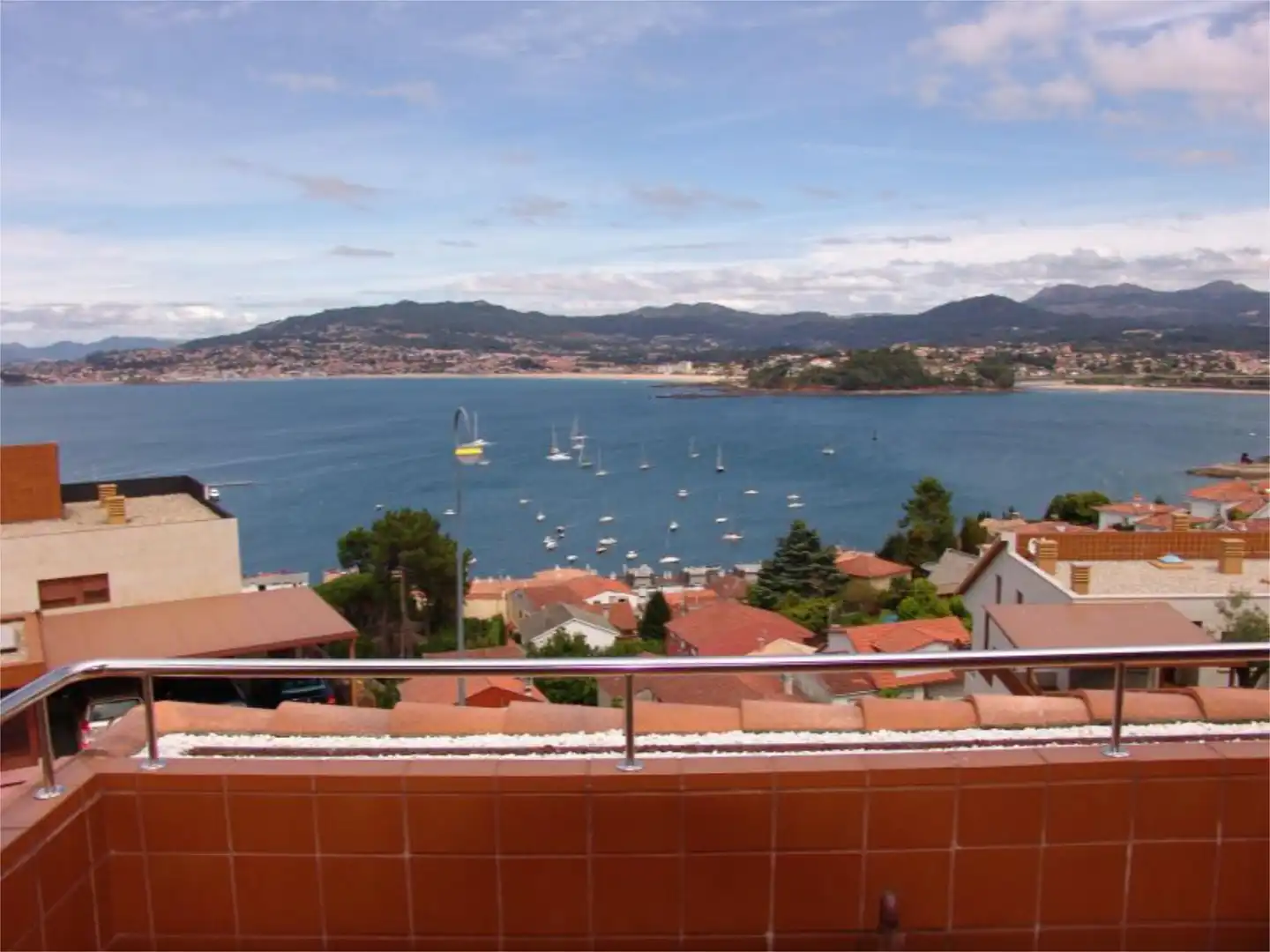 Wohnung zur Miete in Rua Pornic, 2, Baiona Wohnung zur Miete in Baiona mit Heizung, Parkett und Terrasse