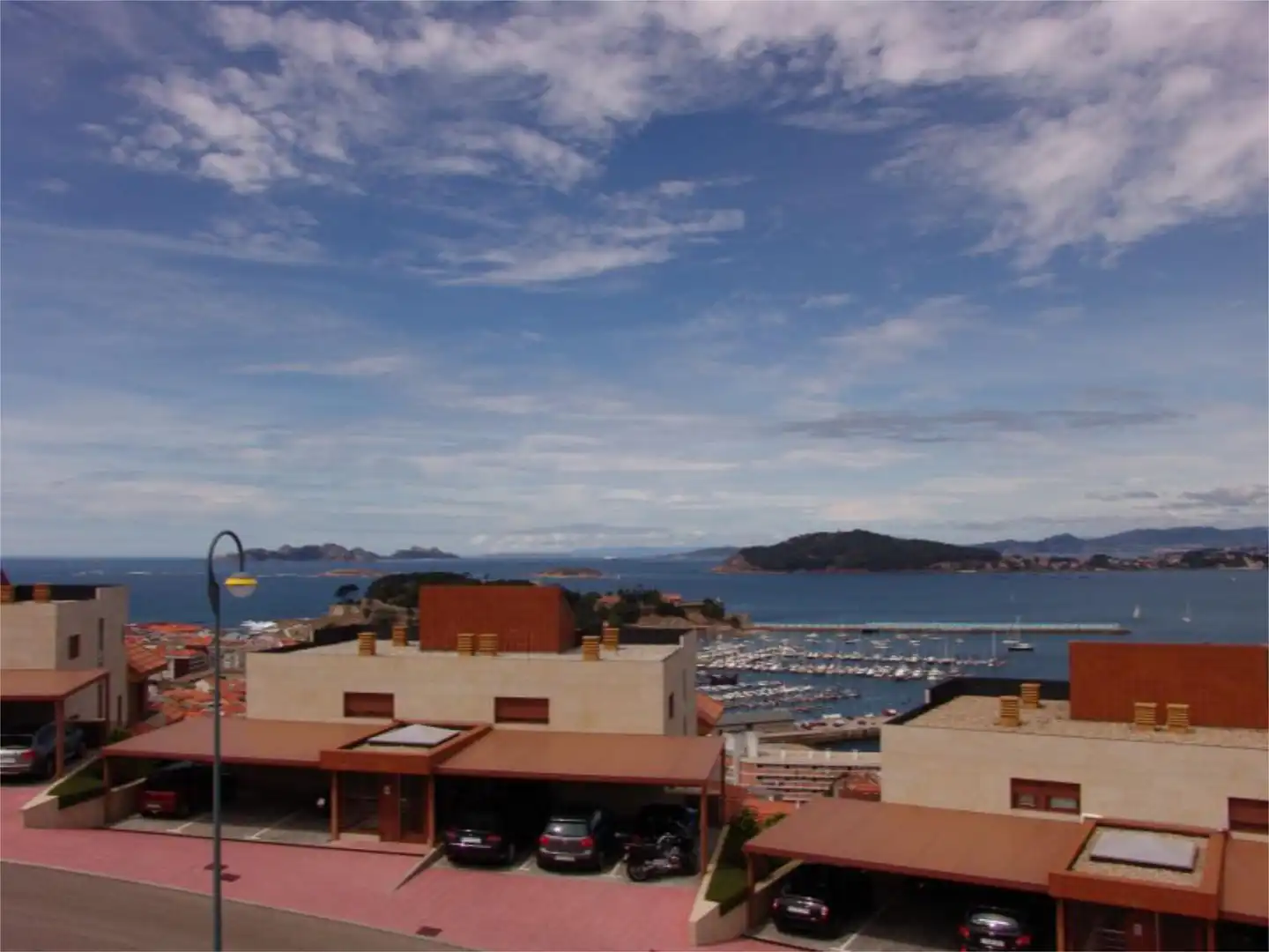 Wohnung zur Miete in Rua Pornic, 2, Baiona Wohnung zur Miete in Baiona mit Heizung, Parkett und Terrasse