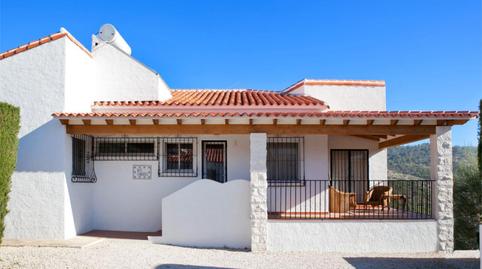 Casa o chalet de alquiler en Carrer el Aspret, 12, Orba, Alicante - imagen 2 Foto 2 de Casa o chalet de alquiler en Carrer el Aspret, 12, Orba, Alicante