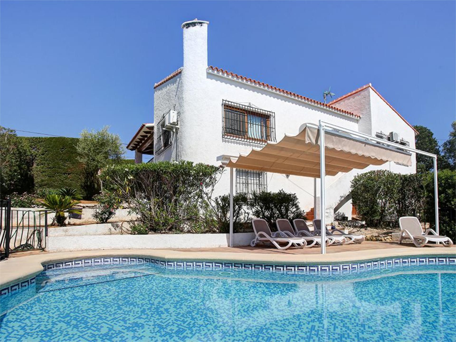 Garden of House or chalet to rent in Orba  with Air Conditioner, Terrace and Storage room