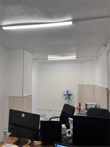 Local comercial en Alquiler en La Verneda i la Pau